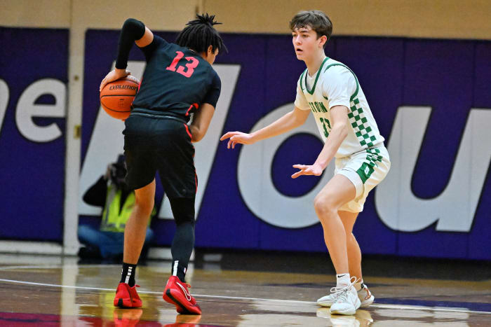 a Summit Mountain View 5A Oregon boys basketball quarterfinal 2024 Leon Neuschwander 8